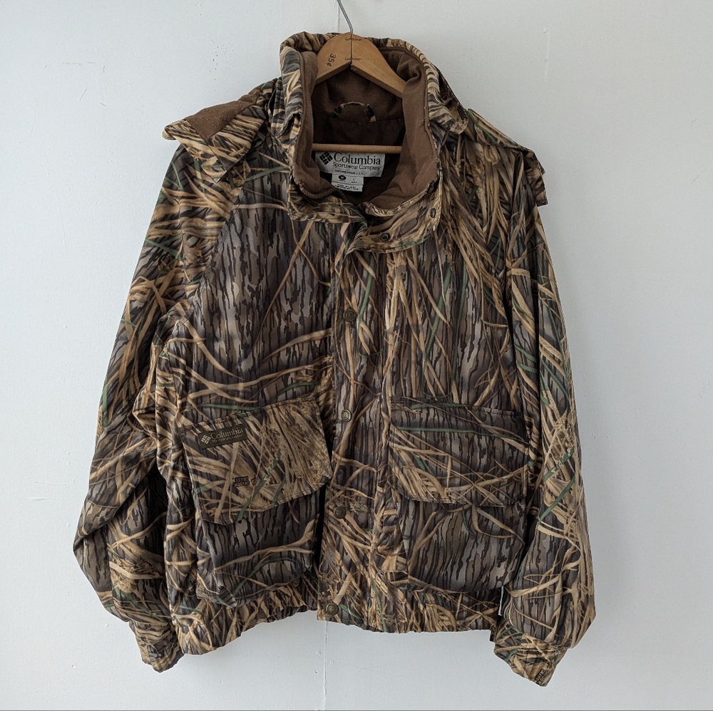 Vintage 90's Columbia Mossy Oak Shadow Grass Camo Jacket Shell - Medium/Japan L